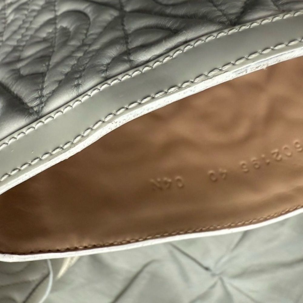 Gucci Women’s White Quilted Leather Zip Boots – Size 10 – Brand New With Box - Picture 10 of 12